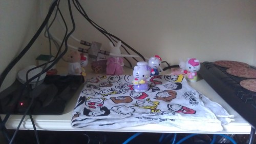 little creatures in cables